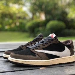 Travis Scott x AJ1 Low AJ1