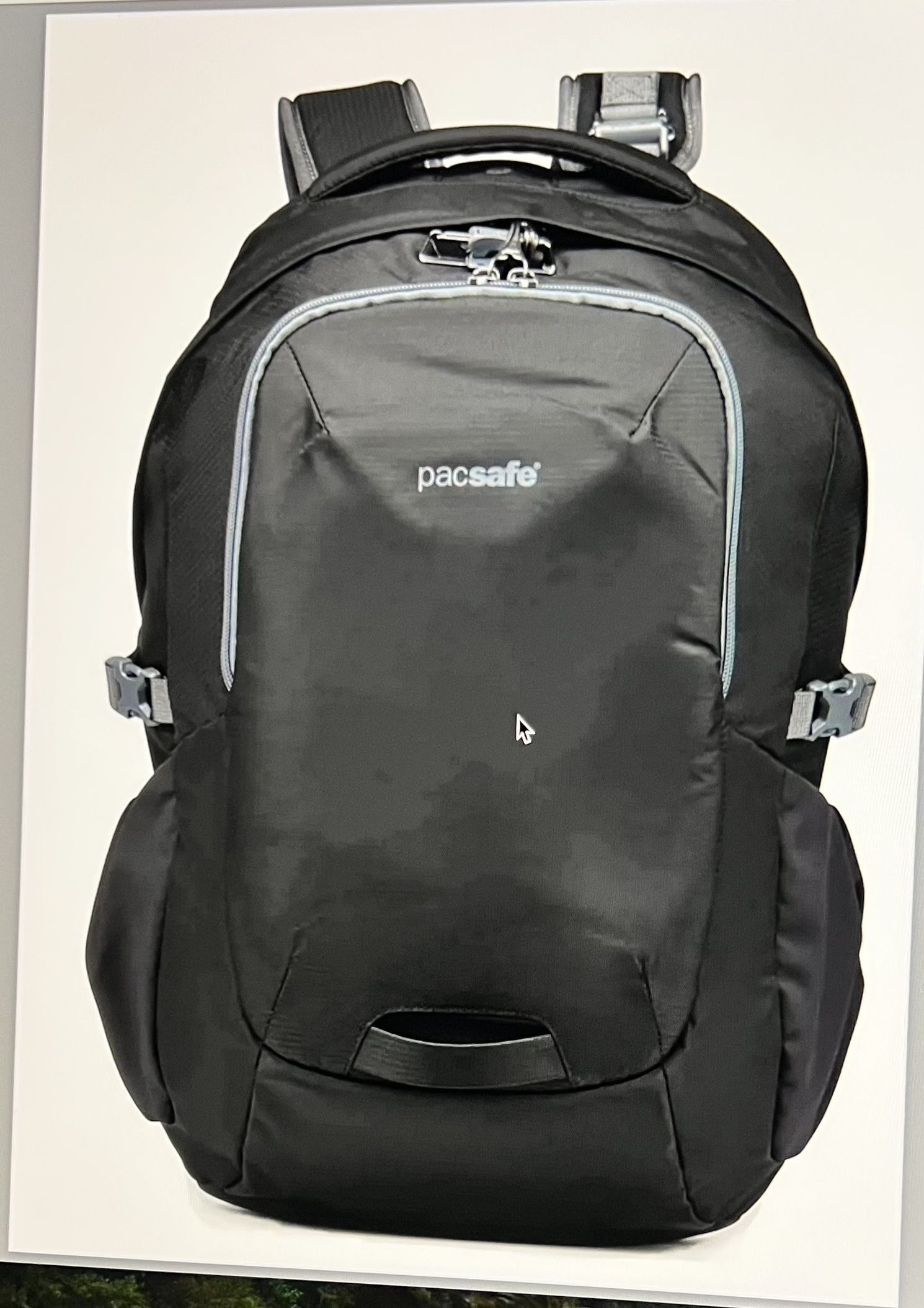 Pacsafe® Venturesafe 25L G3 Anti-Theft Backpack