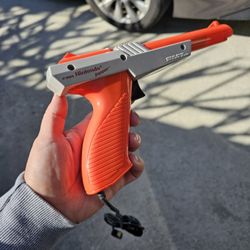 1985 Nintendo Zapper