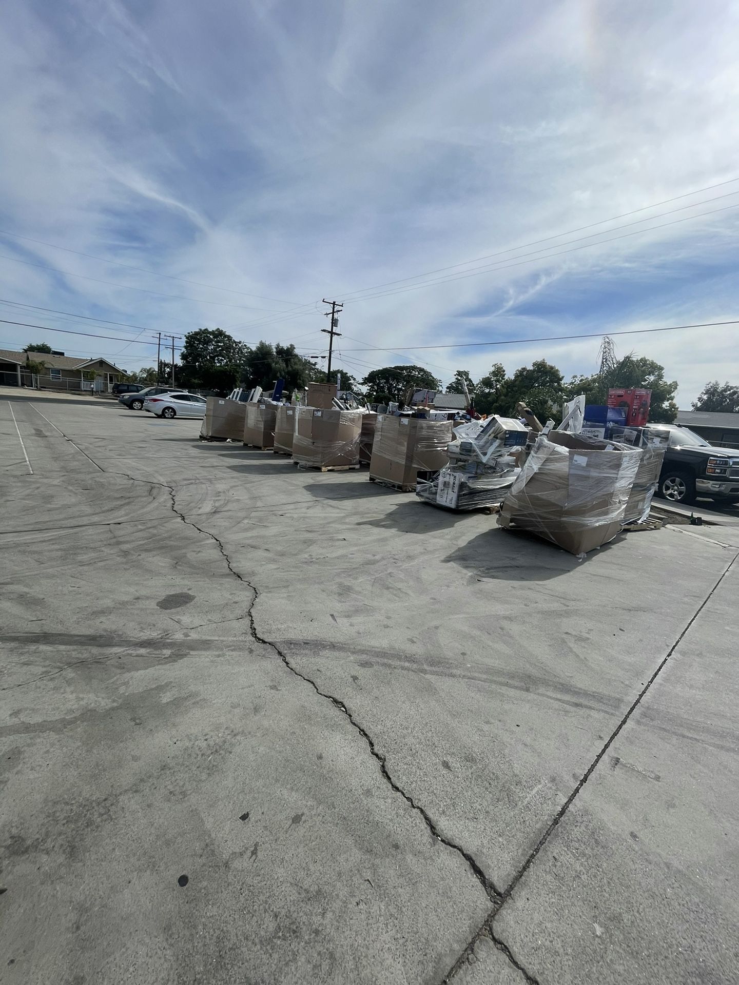 Lowes Pallets/Paletas De Lowes