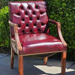 Leather Chair 