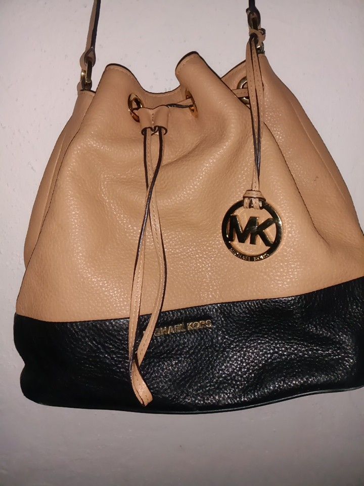 Michael Kors 2 Tone Black &Tan , Leather