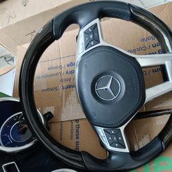 Mercedes Steering Wheel And Airbag