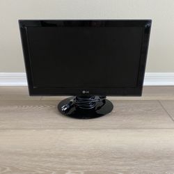 LG 20” Flat Screen Computer Monitor