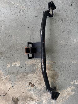 Vehicle Trailer Hitch Receiver with Mounting Brackets