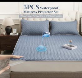 Brand New Queen Size Waterproof Mattress Protector
