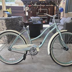 Huffy Cranbrook Cruiser Bike – Adult/Teen – Works Good