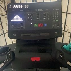 Brand New Life Fitness Newest Style Integrity Treadmill