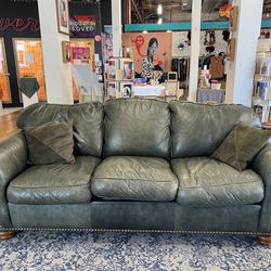 Beautiful 3-seat dark green top-grain leather couch. $250 OBO. 