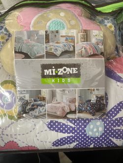 Mi Zone Kids Blooming Butterflies Antimicrobial Reversible Quilt Set with decorative pillow
