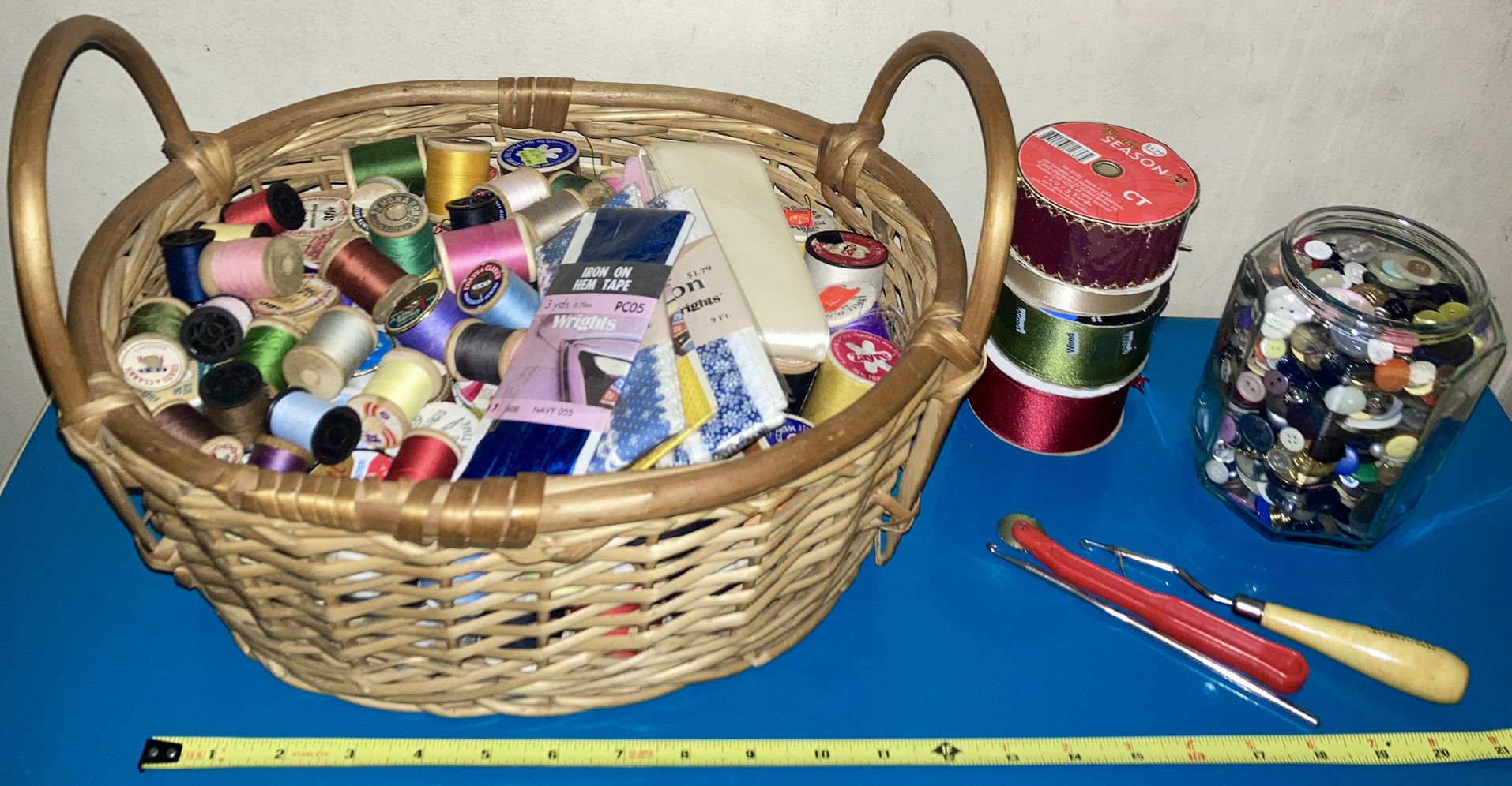 Lots Of Sewing Thread in A Nice Basket, Jar Of Over 100 Buttons, Craft Ribbon And Misc. Sewing Tools 