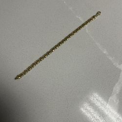 14K Gold Italy Curb Link Bracelet 