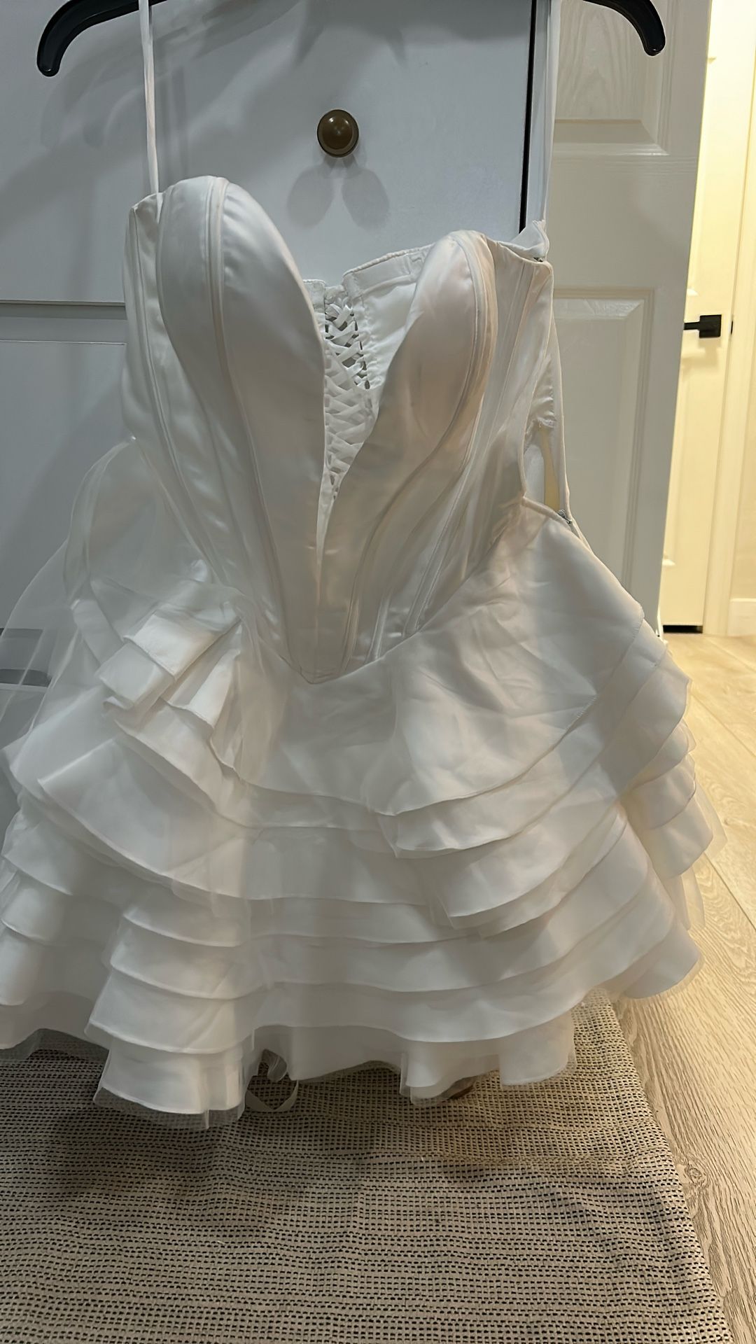 Satin White Dress (strapless)