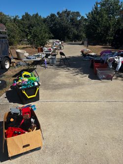 Sep 5th -25 cents-50 cents yard sale