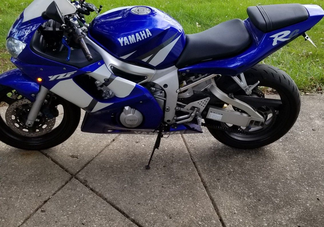 2002 Yamaha R6 for Sale in Lakemoor, IL - OfferUp