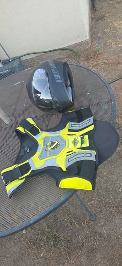 Chaleco 🏍 talla REGULAR  Y casco para moto TALLLA- ( L) ciclista🏍