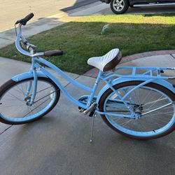 Huffy 26” Women’s cruiser bike-great condition 