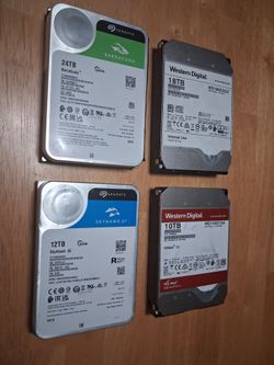 Discos duros de 24TB,18TB,12TB,10TB.