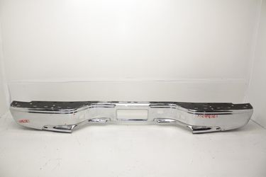1(contact info removed) 03 2006 CHEVY AVALANCHE SILVERADO TAHOE SUBURBAN REAR BUMPER OEM USED