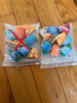 8 Keychains