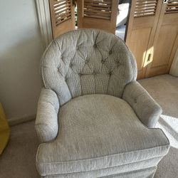 Tufted Swivel Rocking  Chair