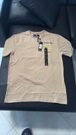 Brand new large reason hustler t-shirt
