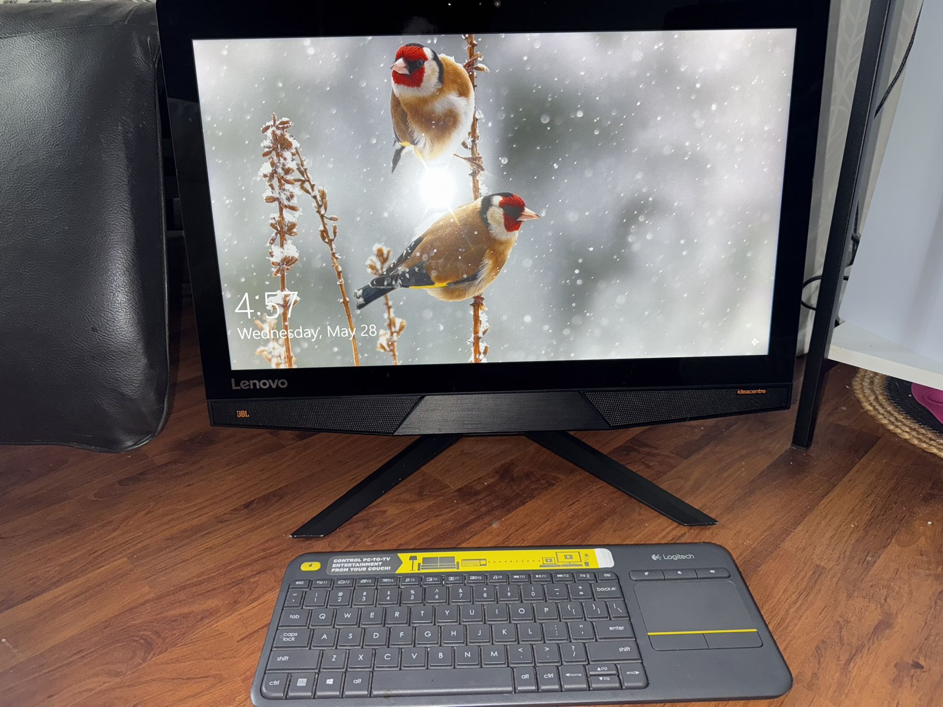 Lenovo Ideacentre AIO 700 23" 4K Ultra HD Multi-touch All-In-One Desktop 6th Gen Intel