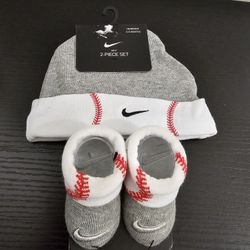 Newborn Baby Nike Baseball Beanie Hat & Booties Set