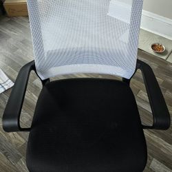 Office Chair Desk Task Chair Mesh Computer Chair, Modern Executive Chair, White