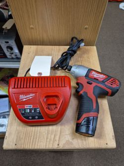 Milwaukee 2462-20 M12 Impact Driver 1/4" Hex
