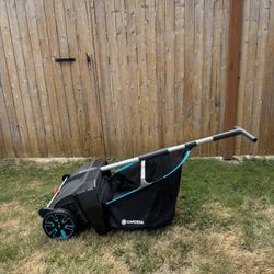 Gardena Rolling Leaf  Collector 