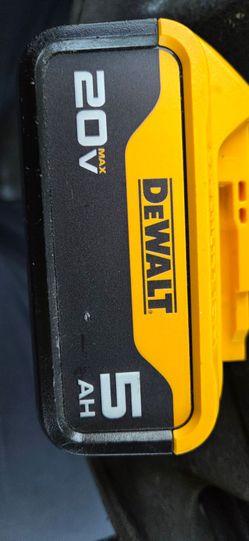 De Walt 20V Max 5AH
