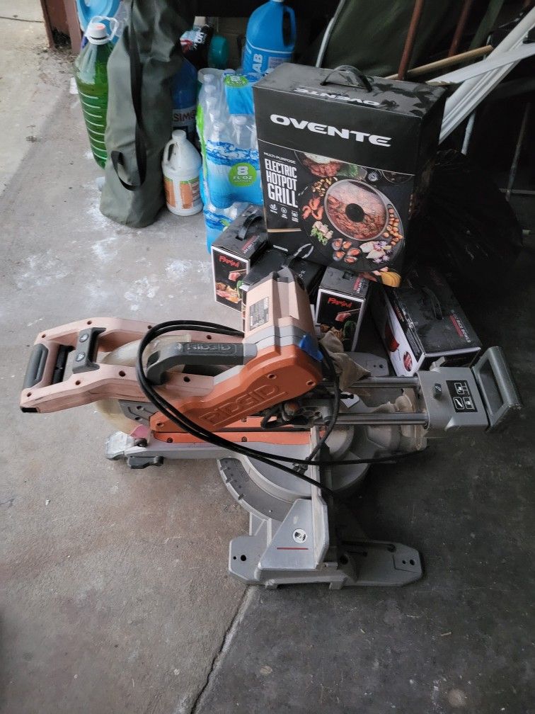Dewalt Cortadora De Moldura