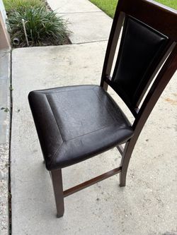 4 dining room table chairs