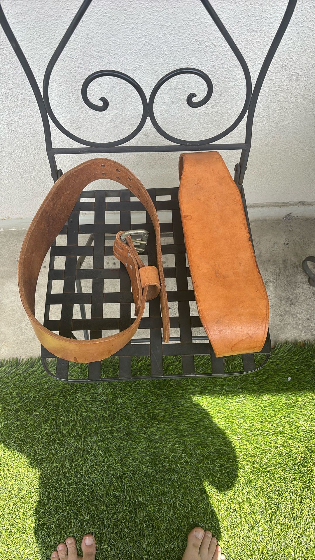 Weight Lifting Belts (2)