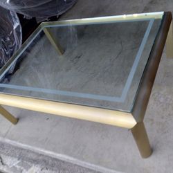 Great Coffee Table for Living room - Glass Etched 