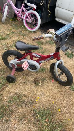 Bicycle price  w/  training wheel price 10$. Pick up. E.  Side. Tacoma