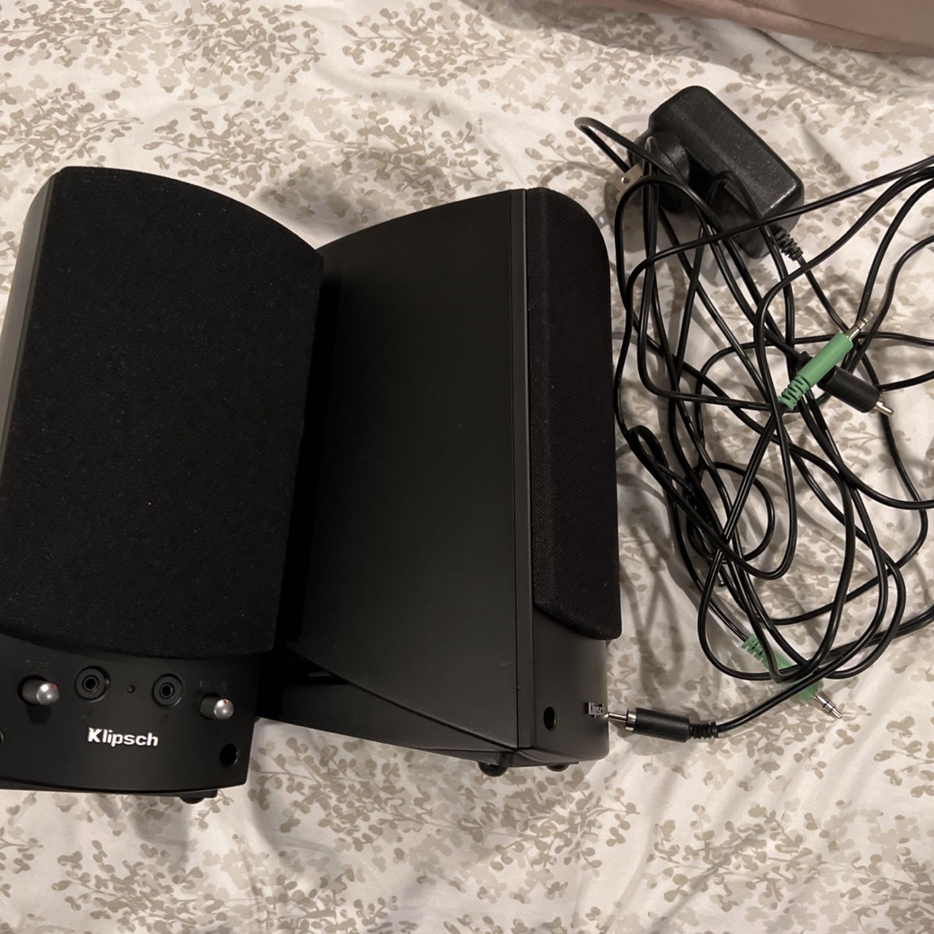 Klipsch 2.0 Promedia Desktop Speakers(2)