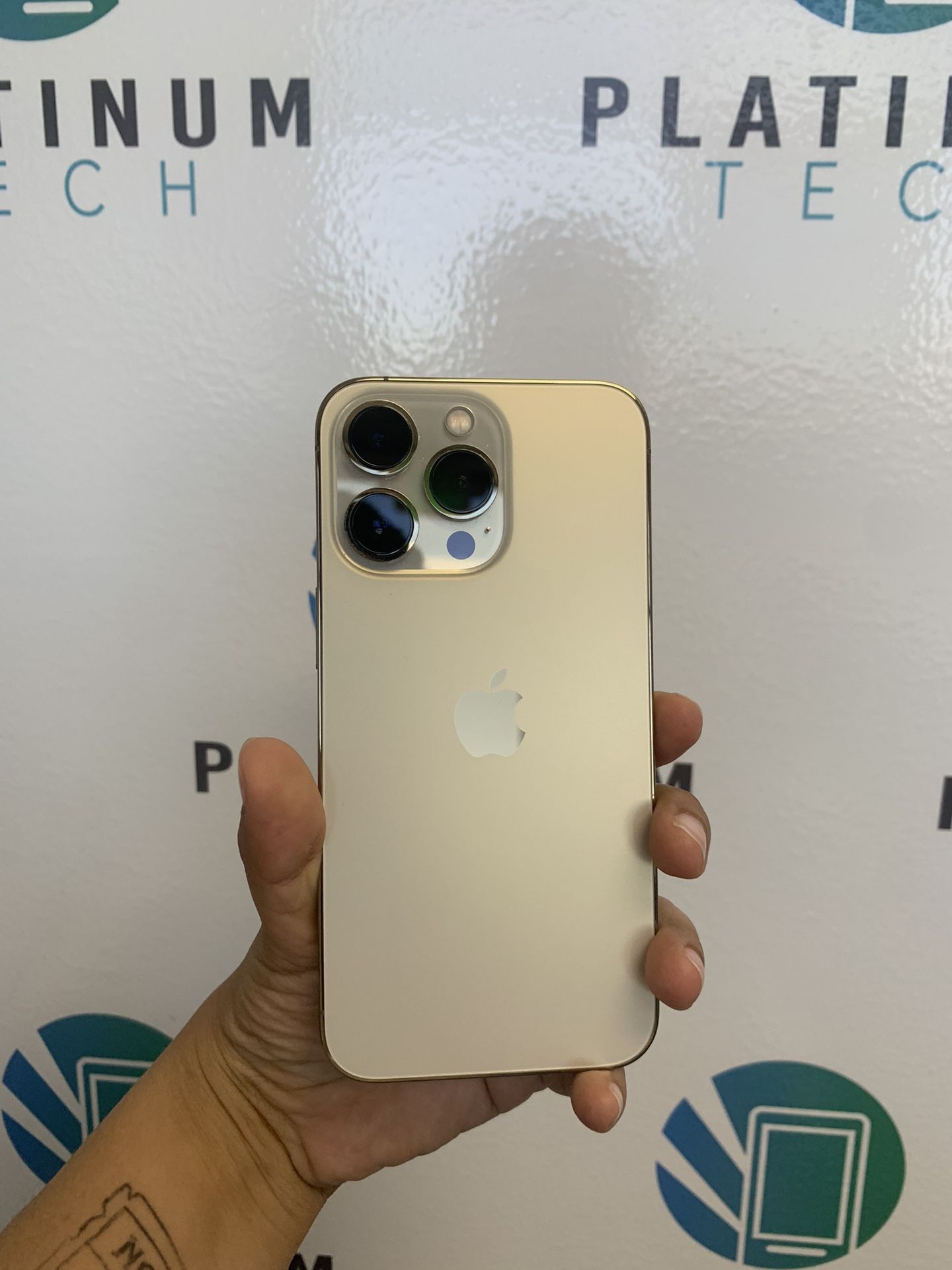 π€π± iPhone 13 Pro 512 GB Unlocked BH85% π Case And Headphones For Free βοΈππ»