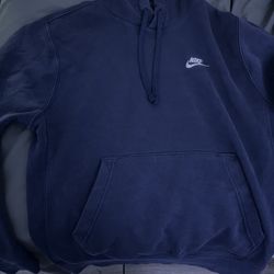 nike men’s hoodie