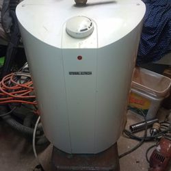 4 Gal. Water Heater