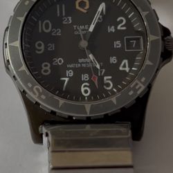 VINTAGE KHAKI TIMEX CAMPER SAFARI COMPASS BEZEL 24hr MILITARY Q DIAL WATCH