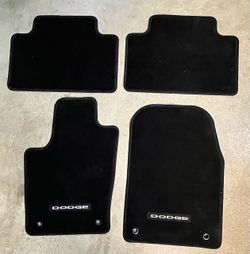 NEW Dodge Durango (2013-2015) OEM Carpet Floor Mats