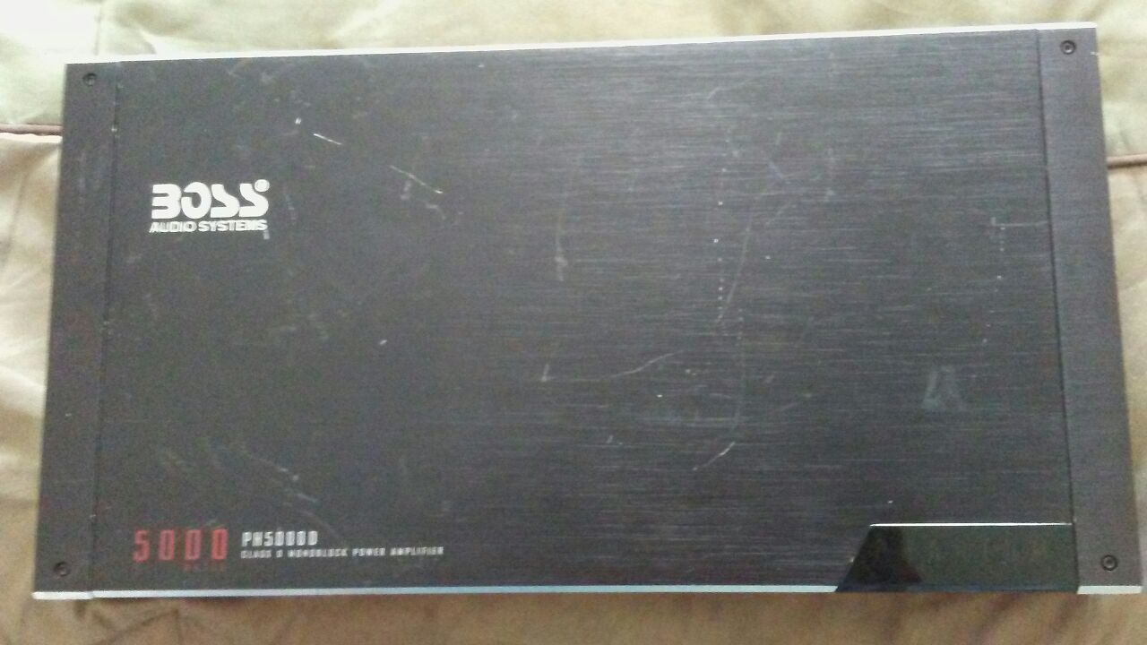 5000 watts Boss audio system PH5000 class d monoblock power amplifier