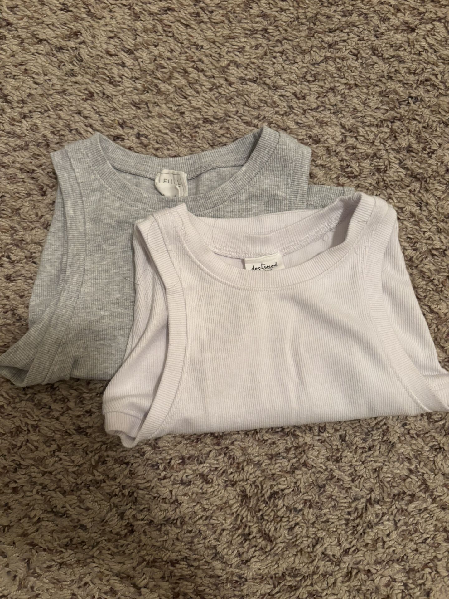 White and gray basic tank