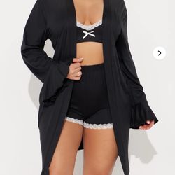 Fashion Nova 3 Pj Robe Set 