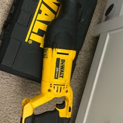 Dewalt Sawsaw