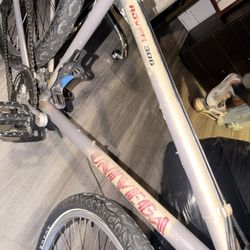 Univega Rover 306 mountain bike