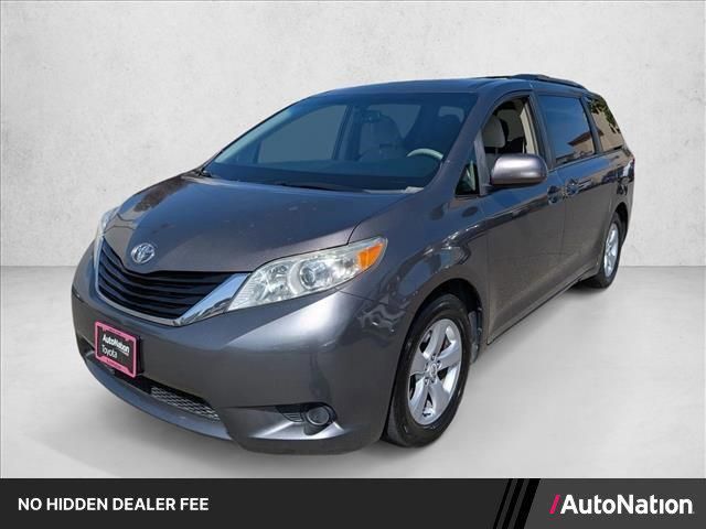 2012 Toyota Sienna