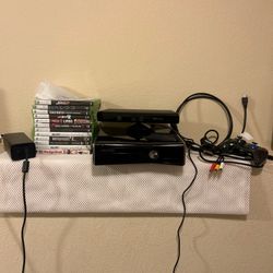 Xbox 360 S Console Bundle w/ Kinect, 1 Controller & 13 Games Lot Tested Works